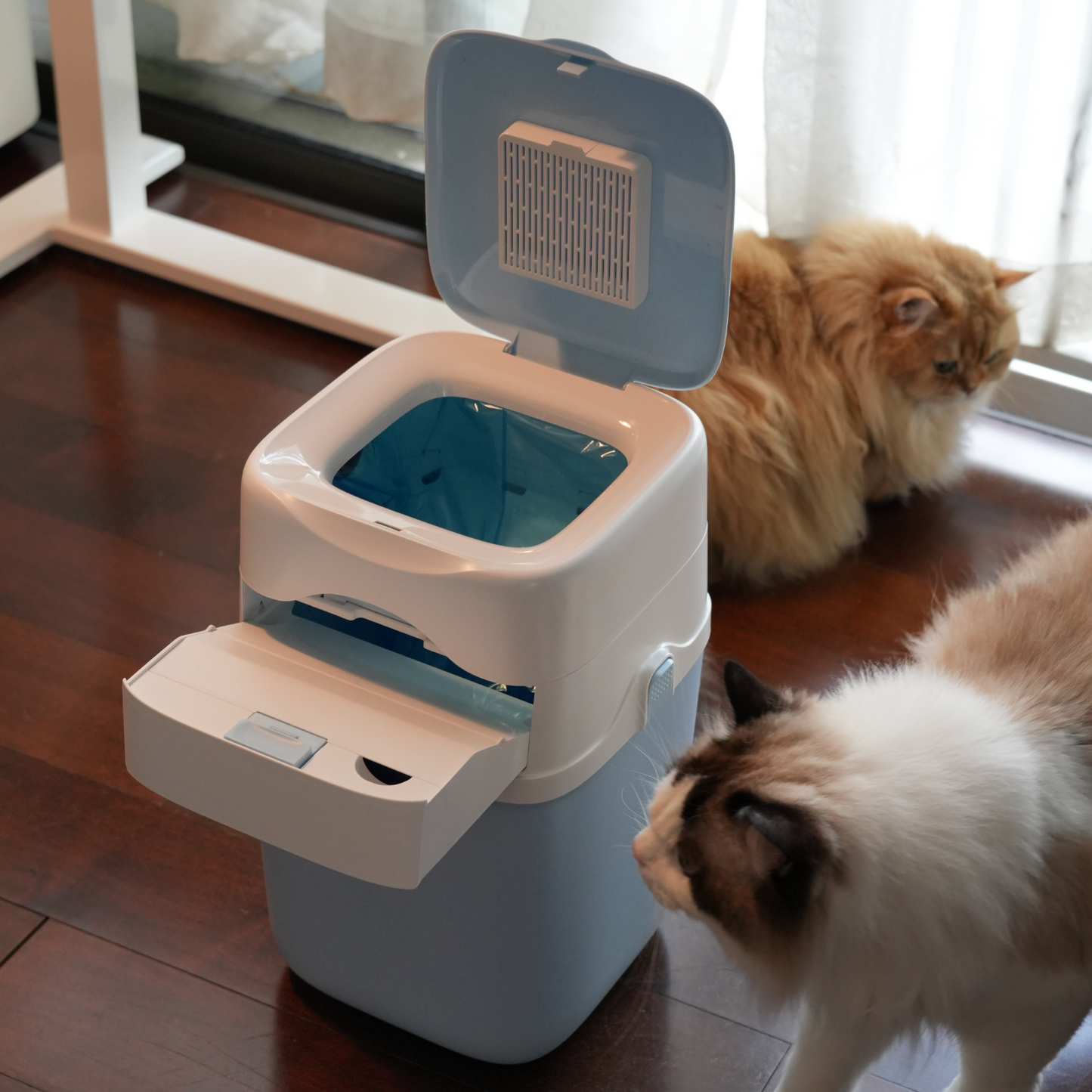 Shushi Cat Litter Trash Can with Odor Control and Splash Protection